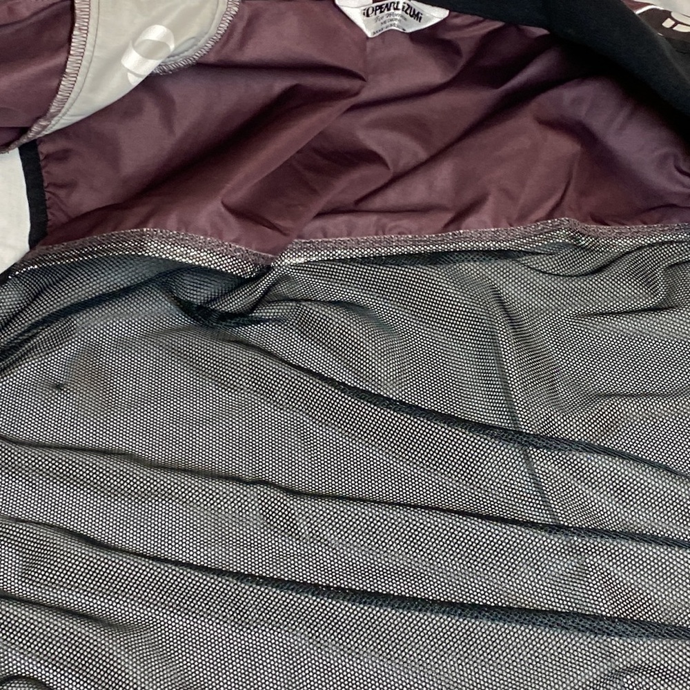 Pearl Izumi for Women cycling vest eggplant & black with mesh back medium - Picture 7 of 13